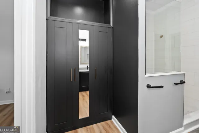 a view of a walk in closet