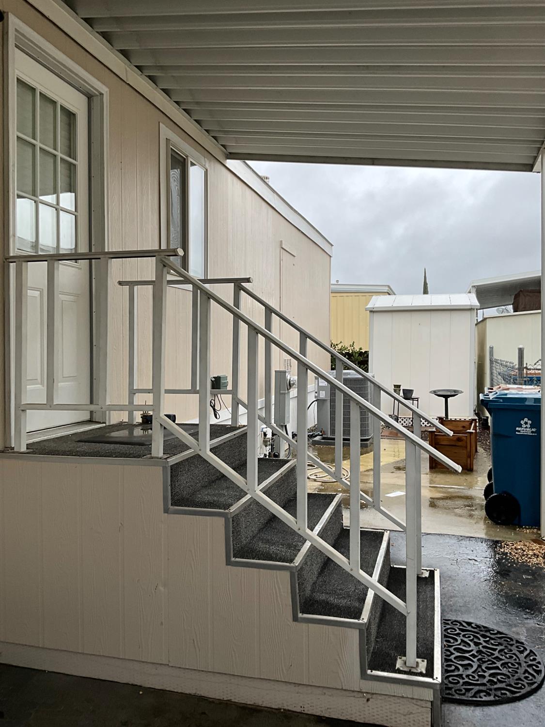 26 Golden Inn Way Rancho Cordova, CA 95670 - Photo 10 of 27 a view of a kitchen with furniture and floor to ceiling windows