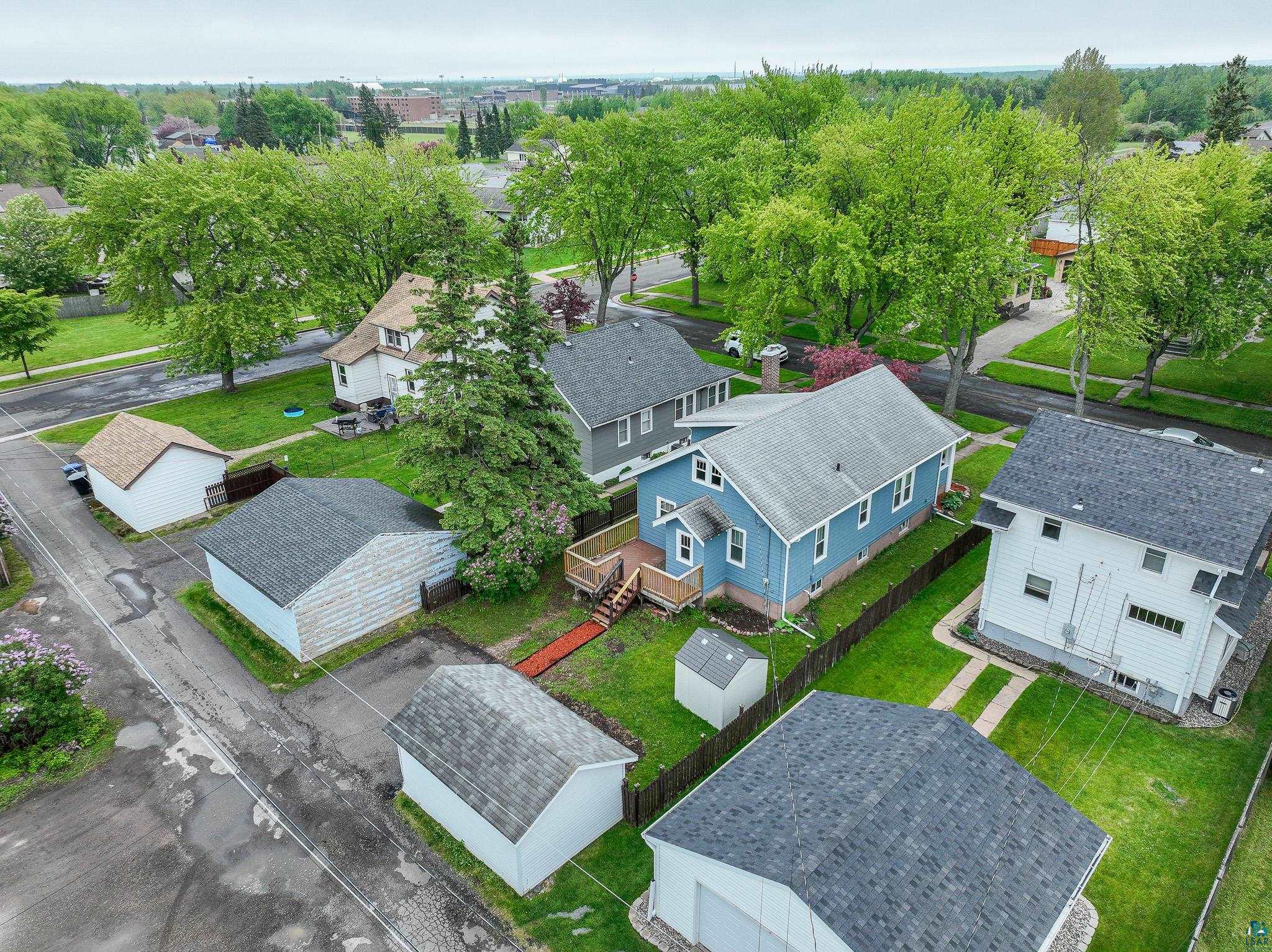 1111 North 22nd Street Superior, WI 54880 - Photo 3 of 37