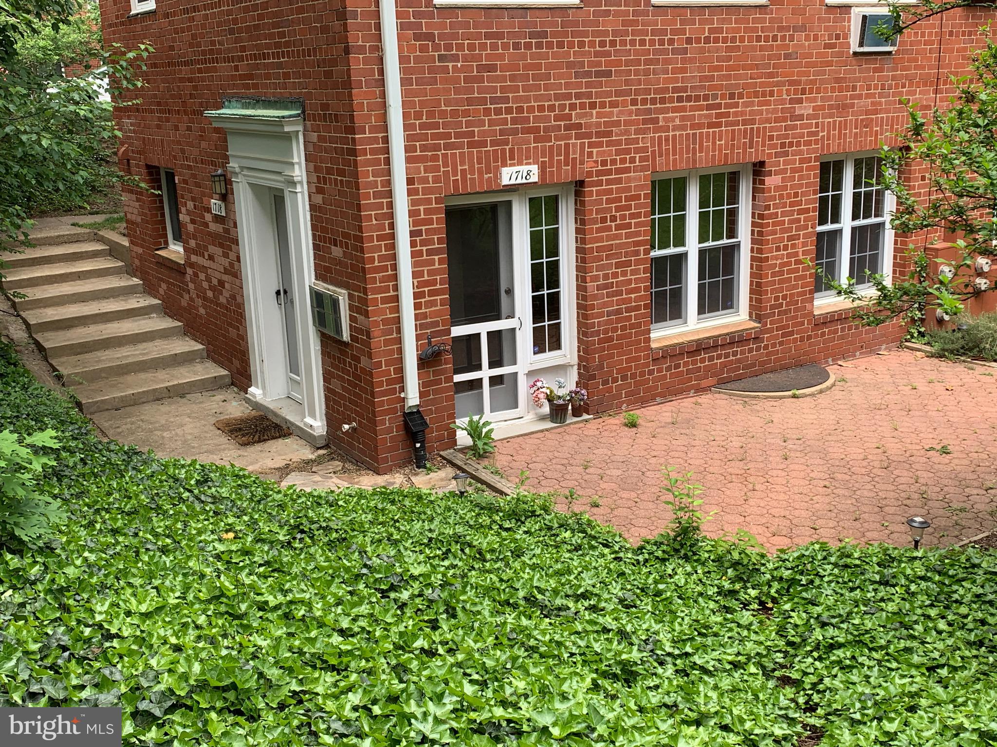 1718 Preston Road Alexandria, VA 22302 - Photo 3 of 19 Gallery Image 3