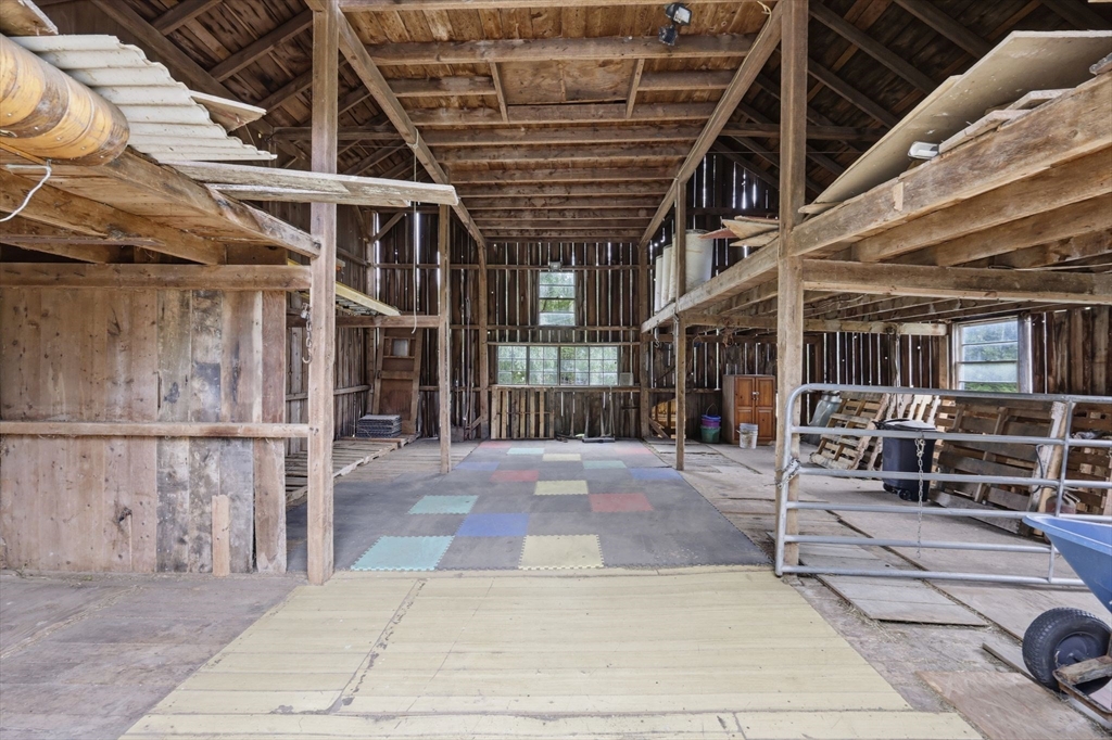 11 James Road Upton, MA 01568 - Photo 35 of 42