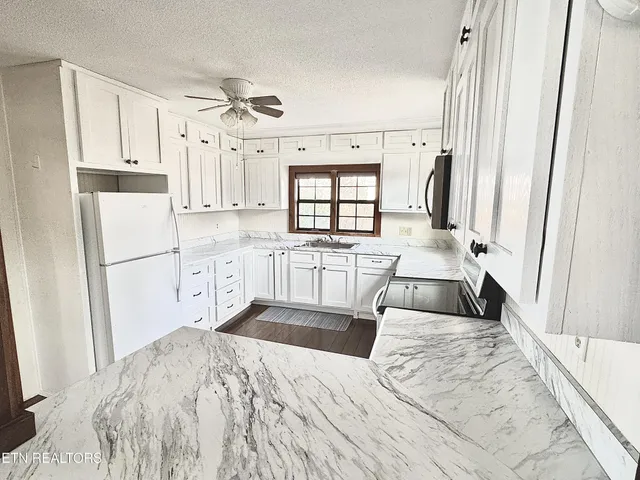 $225,000 | 119 Eagle Lane, Crossville, TN 38558