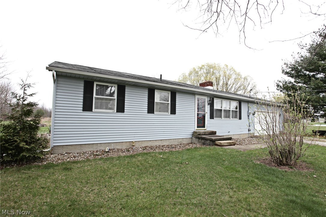 40100 Biggs Road Lagrange, OH 44050 - Photo 3 of 31