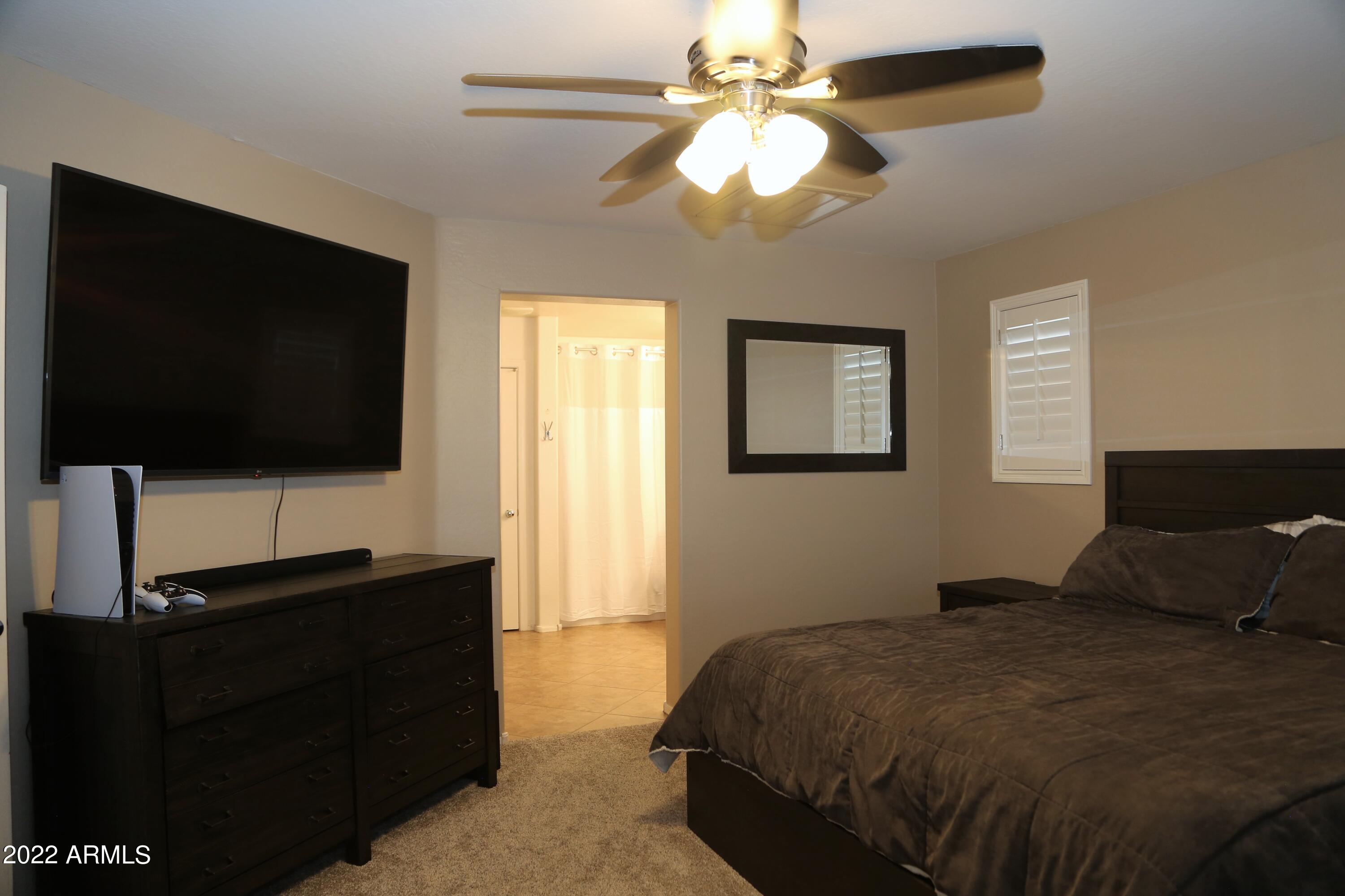 3262 East Milky Way Gilbert, AZ 85295 - Photo 9 of 18 Owner Suite