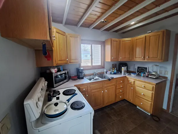 $174,900 | 1403 11th Avenue Northwest, Austin, MN 55912