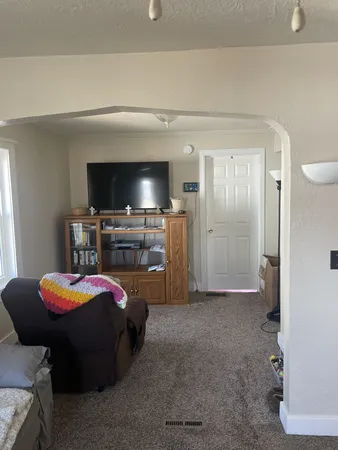 $174,900 | 1403 11th Avenue Northwest, Austin, MN 55912