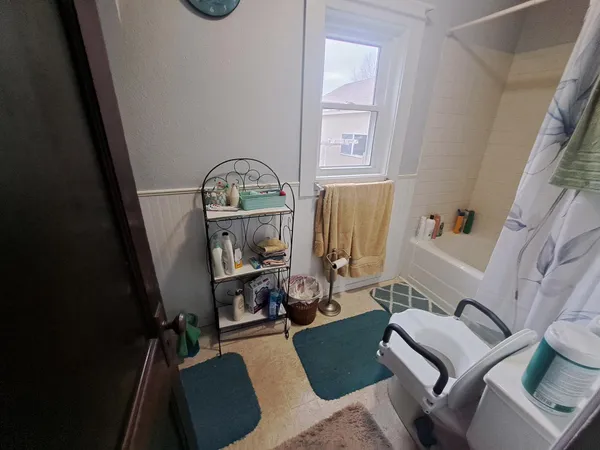 $174,900 | 1403 11th Avenue Northwest, Austin, MN 55912