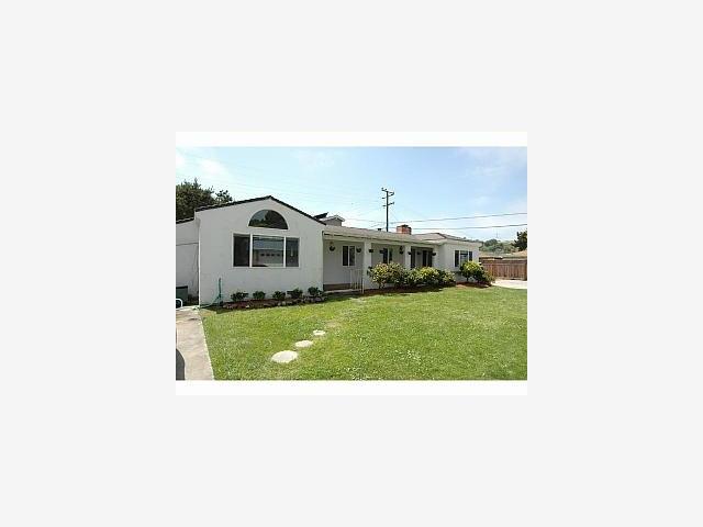 138 Hainline Road Aptos, CA 95003 - Photo 1 of 6 Gallery Image 1