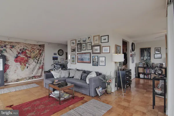 $4,000 | 4515 Willard Avenue, Unit 1604S, Chevy Chase, MD 20815