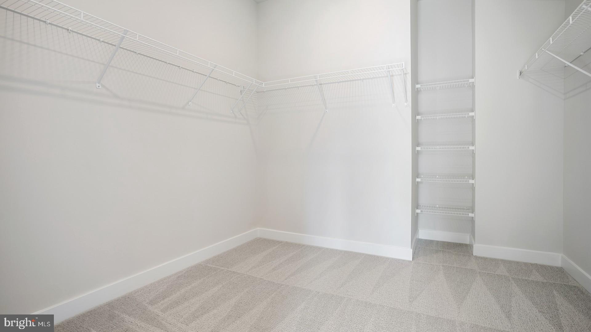 45173 Drowes Terrace Sterling, VA 20166 - Photo 13 of 15