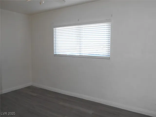 $1,700 | 2137 East St Louis Avenue, Las Vegas, NV 89104