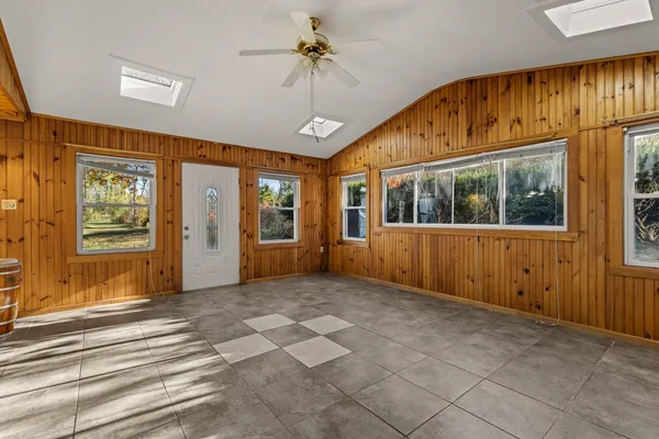 $605,000 | 60 Ocean Road, Greenland, NH 03840