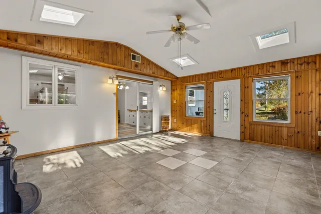 $605,000 | 60 Ocean Road, Greenland, NH 03840