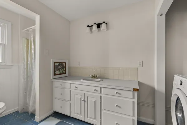 $605,000 | 60 Ocean Road, Greenland, NH 03840