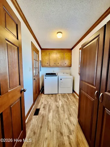 $1,950 | 237 Leon Drive, Greenville, NC 27858