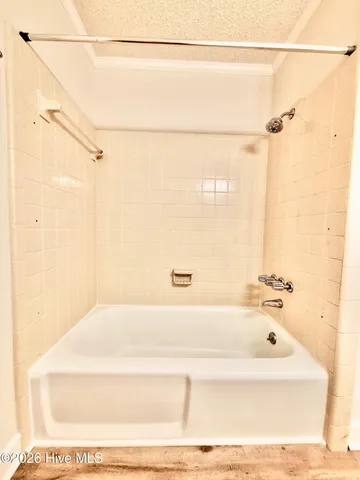 $1,950 | 237 Leon Drive, Greenville, NC 27858