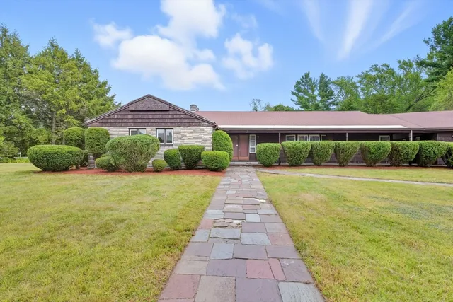 $780,000 | 22 Kirkland Drive, Andover, MA 01810