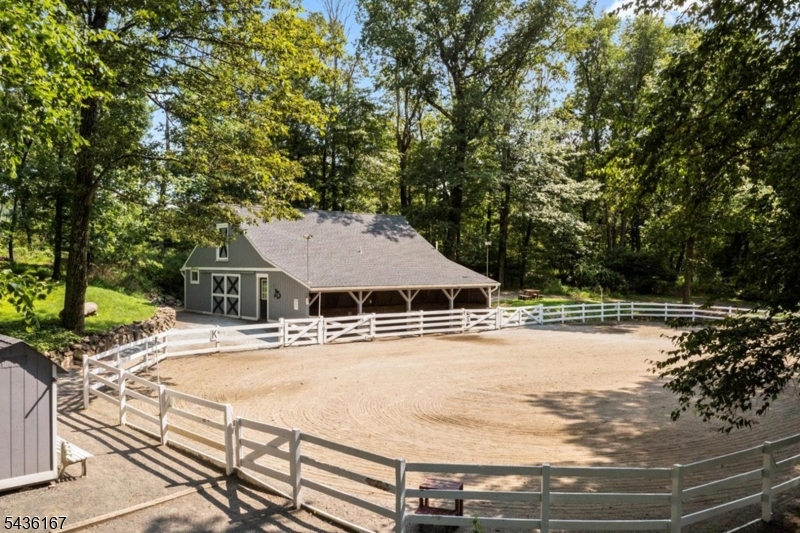 41 Farmersville Road Califon, NJ 07830 - Photo 28 of 38
