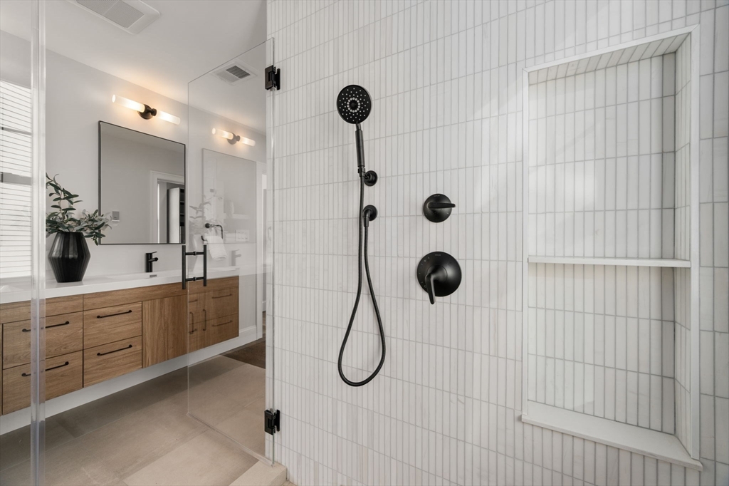 209 High Street Brookline, MA 02445 - Photo 14 of 42