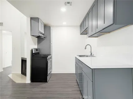 $385,000 | 9038 Orion Avenue, Unit 209, North Hills, CA 91343