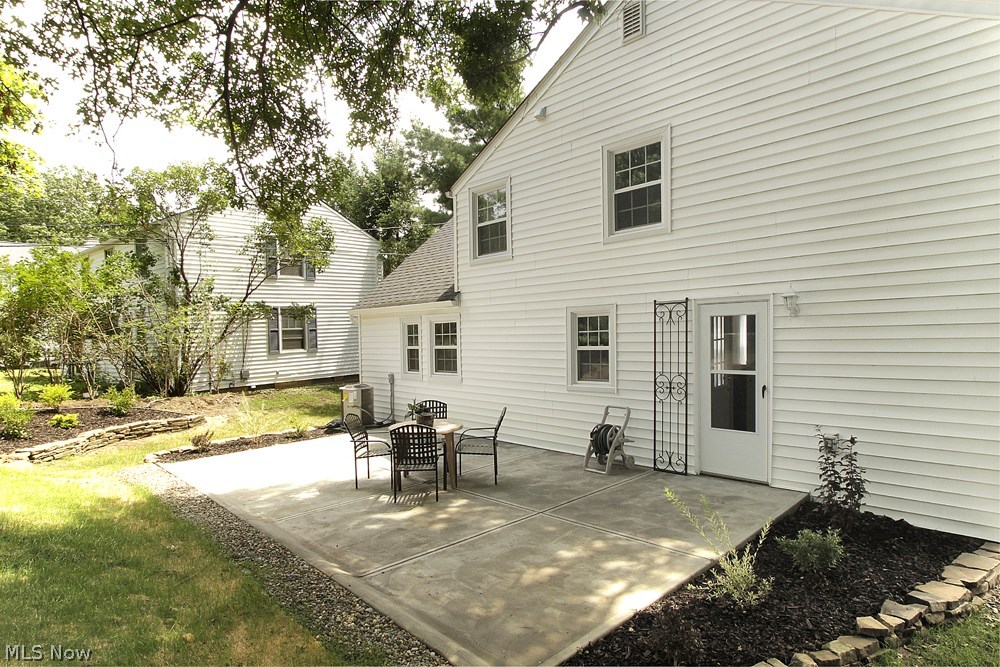 20899 Halburton Road Shaker Heights, OH 44122 - Photo 21 of 21 Gallery Image 21