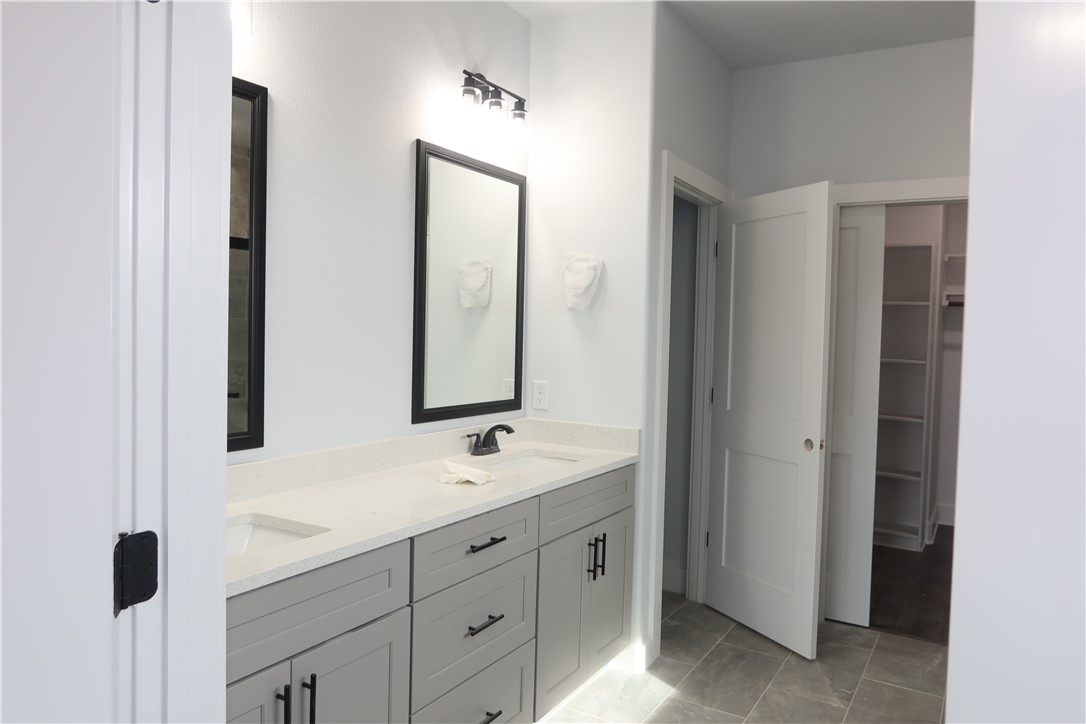 1963 Cambria Drive Bryan, TX 77807 - Photo 11 of 33