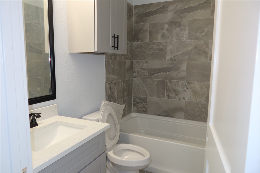 1963 Cambria Drive Bryan, TX 77807 - Photo 17 of 33