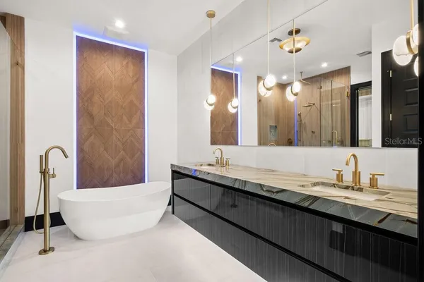 $7,595,000 | 5074 Isleworth Country Club Drive, Windermere, FL 34786