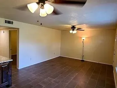 $1,550 | 436 Southwest Thomas Street, Unit A, Burleson, TX 76028