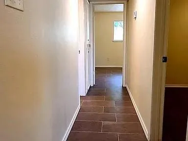 $1,550 | 436 Southwest Thomas Street, Unit A, Burleson, TX 76028