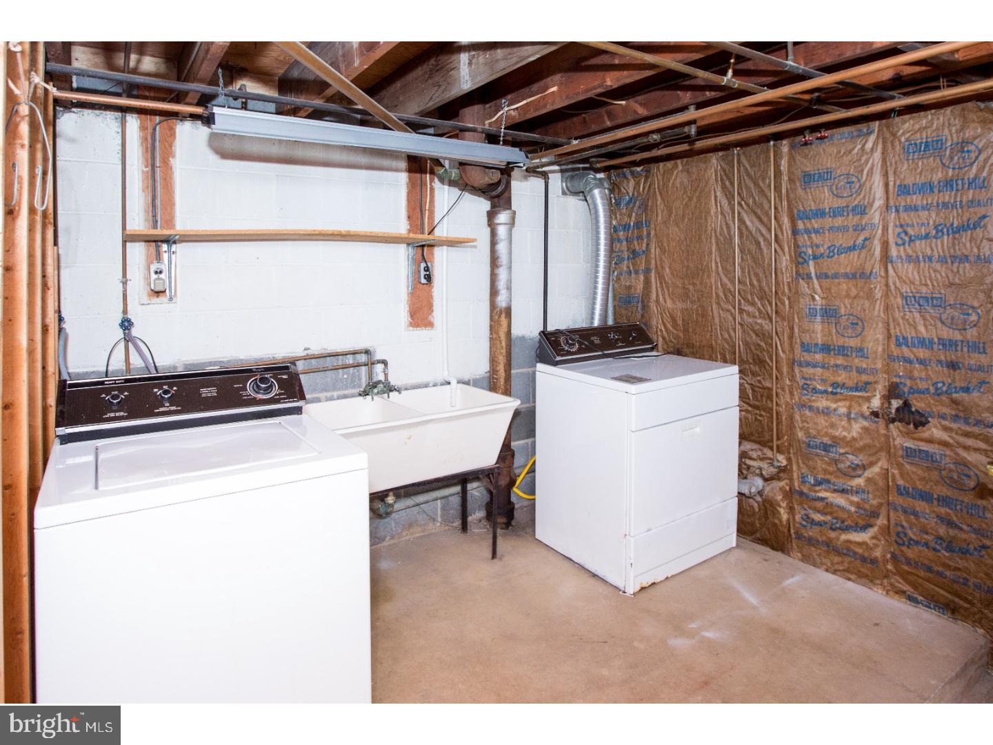 39 Alton Road Hamilton, NJ 08619 - Photo 16 of 20 Laundry Room