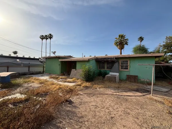 $299,000 | 14 Kincaid Street, Calexico, CA 92231