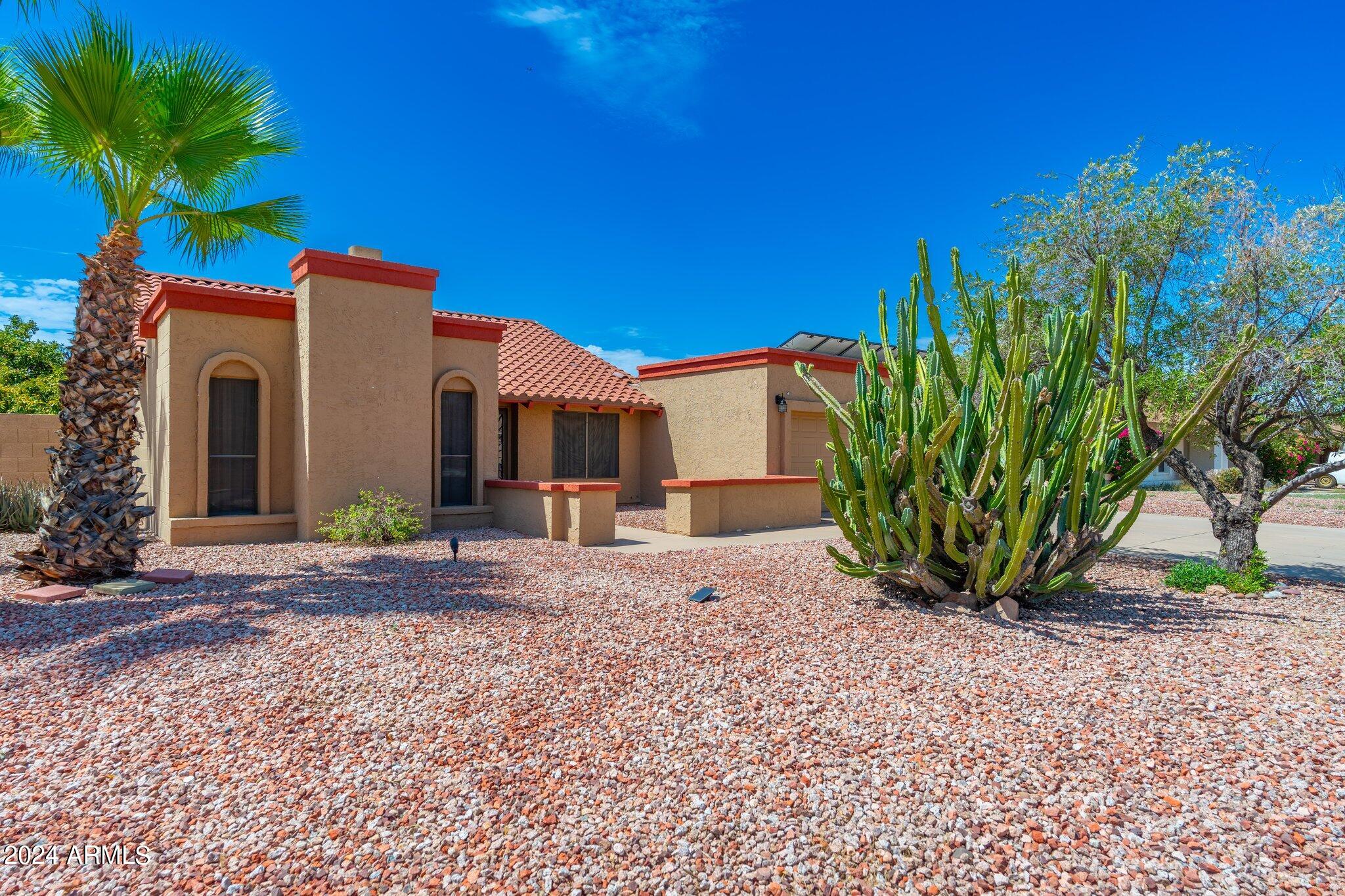 4725 East Grandview Road Phoenix, AZ 85032 - Photo 1 of 55 4725 E Grandview Rd, 08-07 - 04