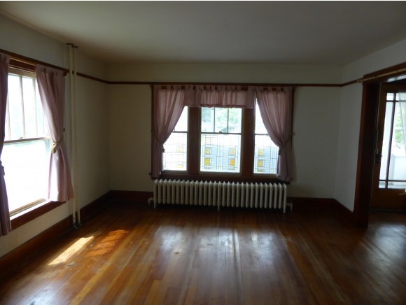 711 County Street Bennington, VT 05201 - Photo 16 of 27 Gallery Image 16