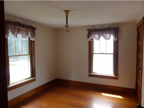 711 County Street Bennington, VT 05201 - Photo 21 of 27 Gallery Image 21