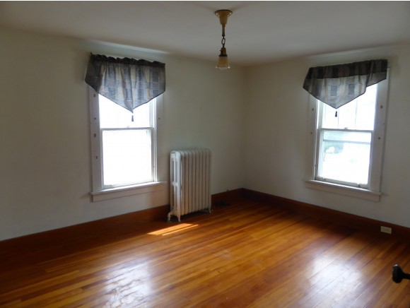 711 County Street Bennington, VT 05201 - Photo 26 of 27 Gallery Image 26