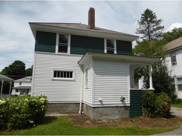 711 County Street Bennington, VT 05201 - Photo 4 of 27 Gallery Image 4