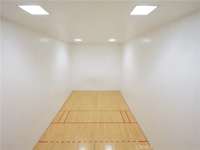 $950,000 | 2595 Plaza Del Amo, Unit 422, Torrance, CA 90503