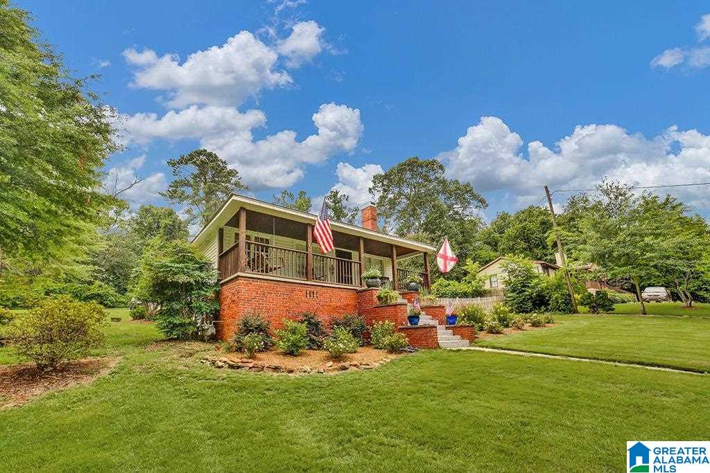 3315 Cahaba Heights Road Vestavia Hills, AL 35243 - Photo 4 of 28