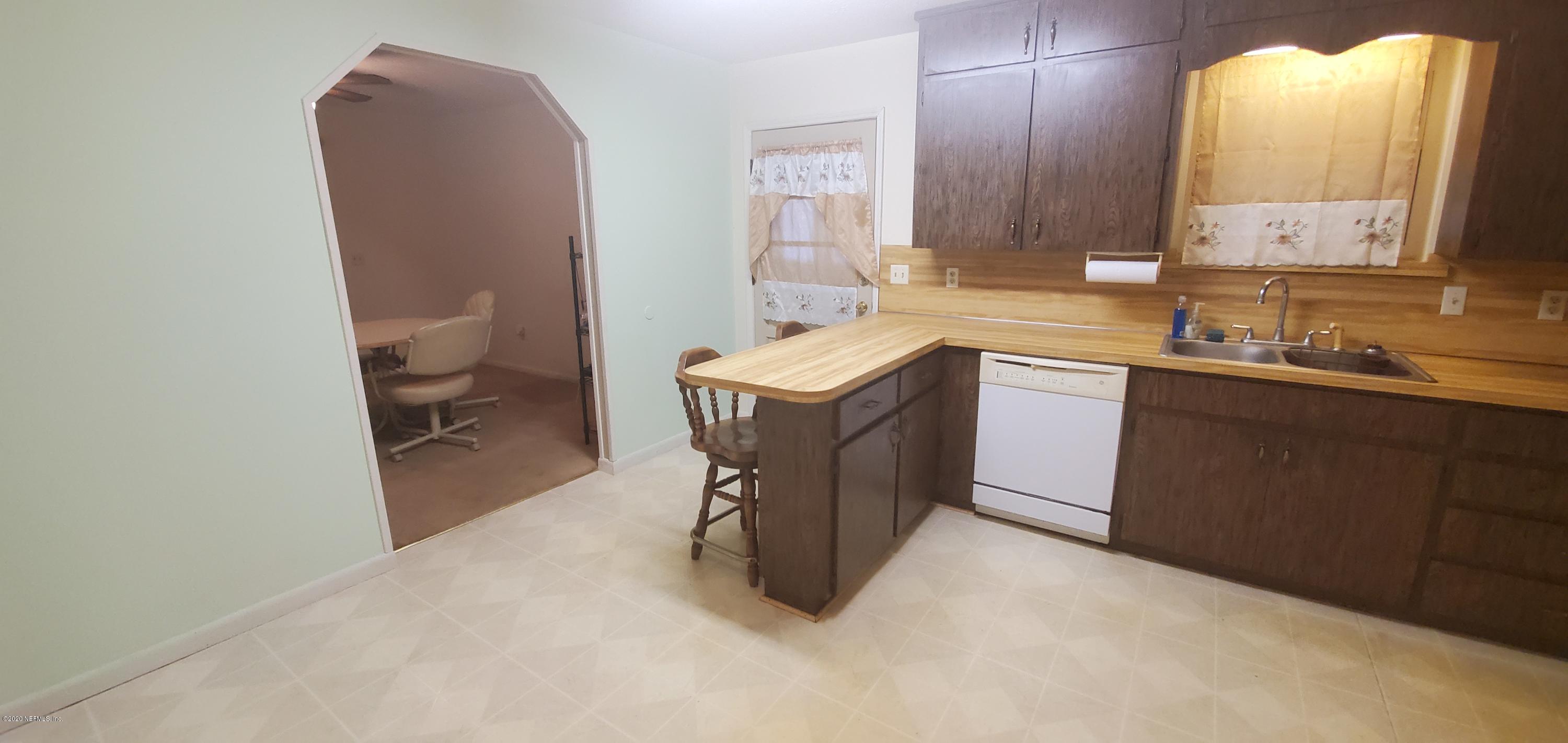 5220 Yellow Water Road Jacksonville, FL 32234 - Photo 6 of 17 20200127_132047