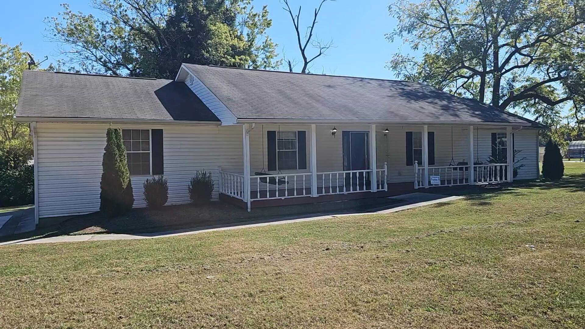 2613 Blue Springs Road Southeast Cleveland, TN 37323 - Photo 3 of 29 Snapshot_44