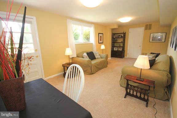1302 Caddington Avenue Silver Spring, MD 20901 - Photo 25 of 30 Family Room