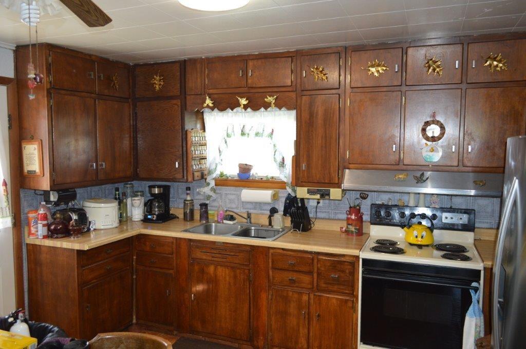 203 Ridge Road Avella, PA 15312 - Photo 6 of 15