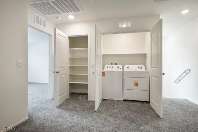 $1,850 | 6184 Hibiscus Gdn Street, North Las Vegas, NV 89081