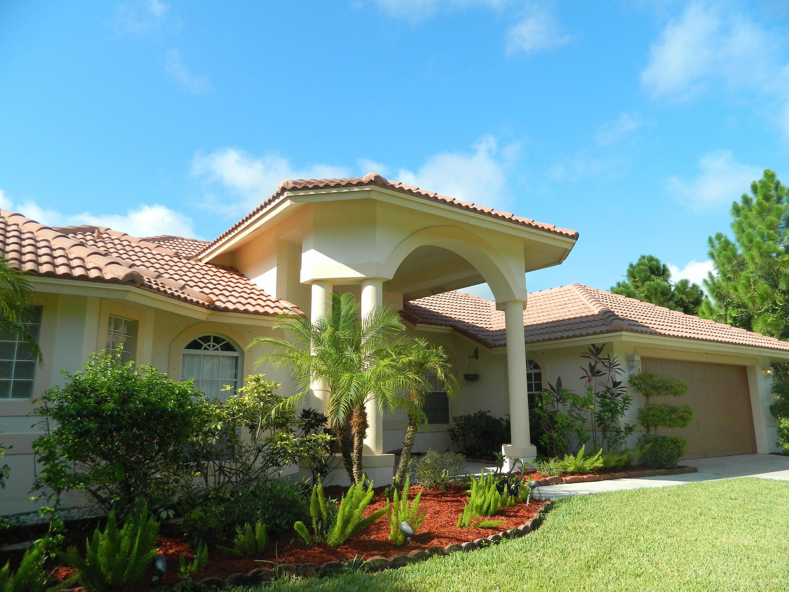 520 Southwest Ryder Road Port St. Lucie, FL 34953 - Photo 1 of 27 front
