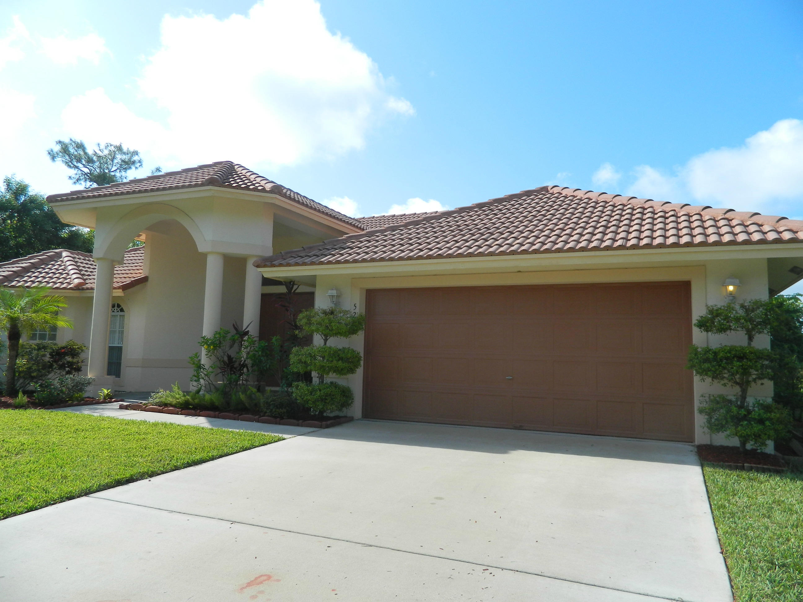 520 Southwest Ryder Road Port St. Lucie, FL 34953 - Photo 3 of 27 front