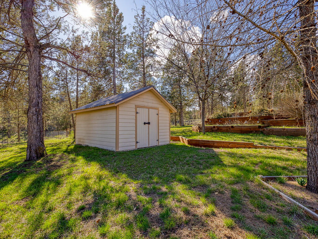 6331 Jake Road Klamath Falls, OR 97601 - Photo 62 of 75 Jake Rd-66