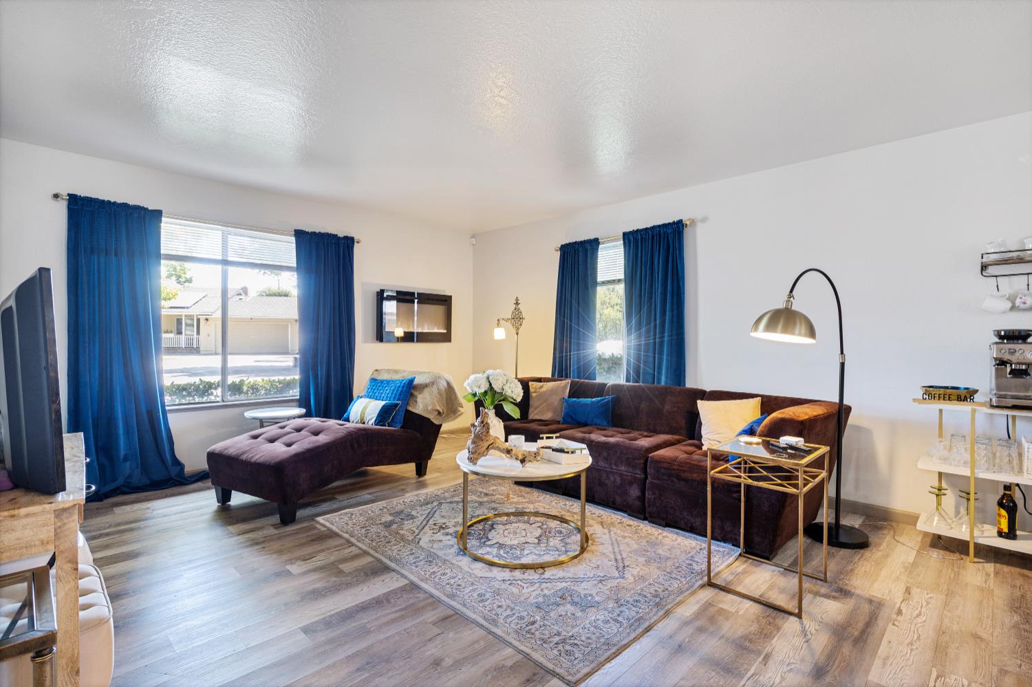 6415 Plymouth Road Stockton, CA 95207 - Photo 4 of 29 a living room with furniture and a window
