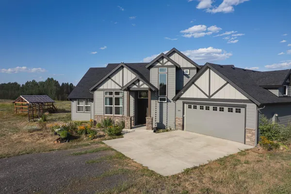 $835,000 | 34012 West Fawn Court, Deer Park, WA 99006