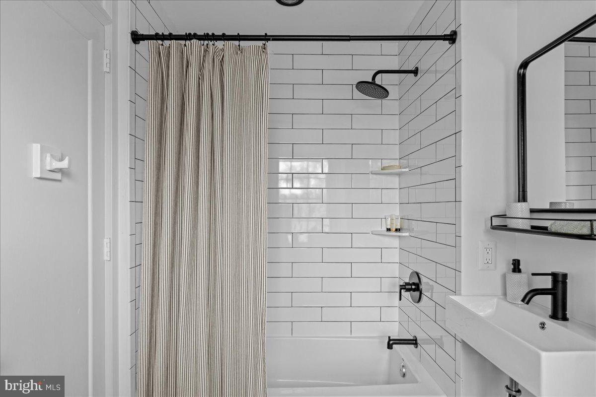 3307 Windy Bush Road New Hope, PA 18938 - Photo 25 of 58